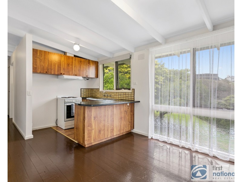 2 Grandview Ave, Rye VIC 3941