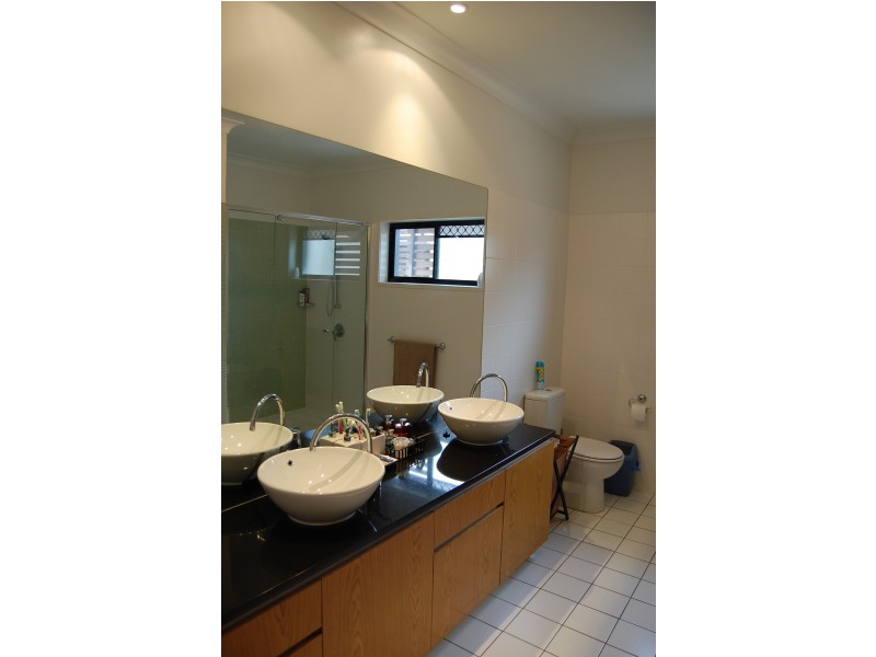 53 Paragon Street, Yeronga QLD 4104