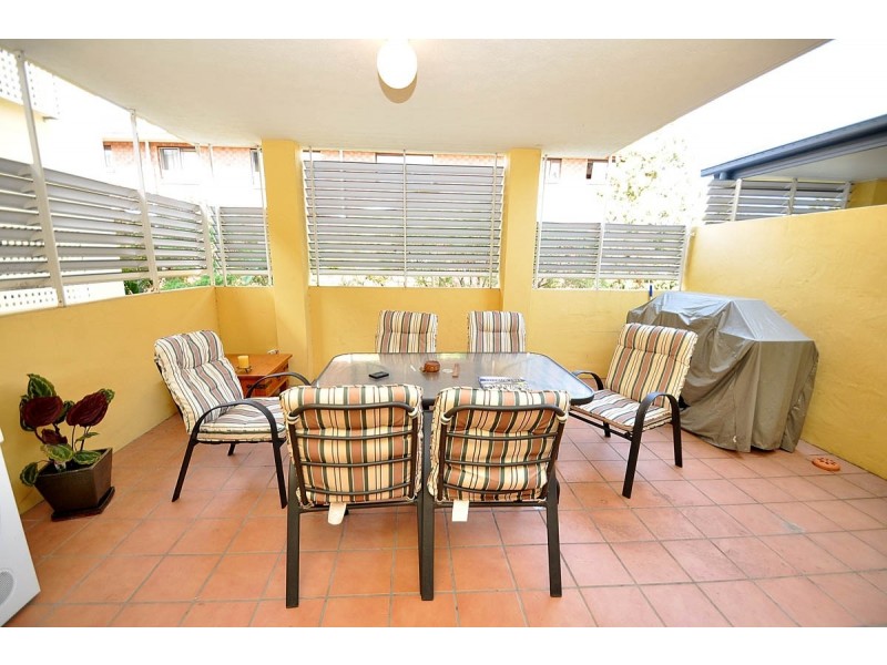 5/192 Juliette Street, Greenslopes QLD 4120
