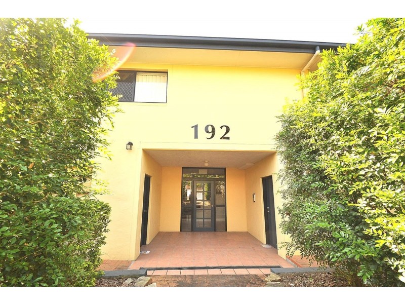 5/192 Juliette Street, Greenslopes QLD 4120