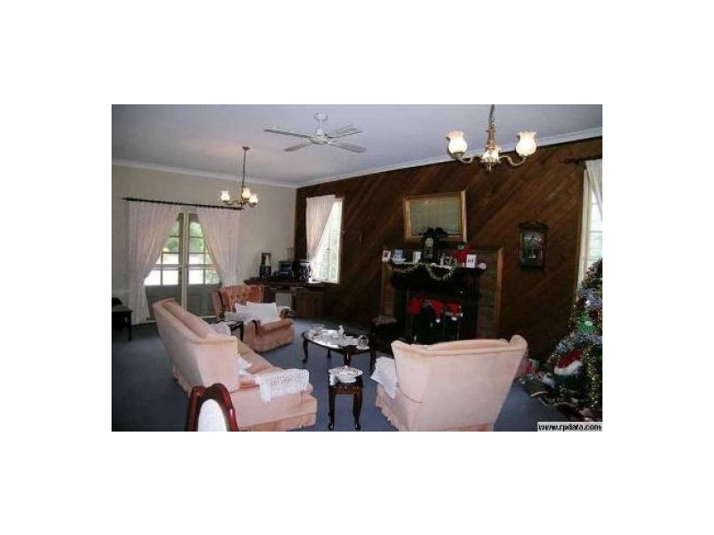 5 Logan Pde, Logan Reserve QLD 4133