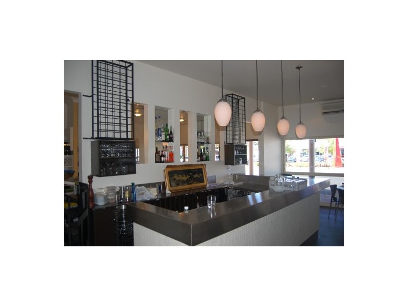 1295 Logan Road, Mount Gravatt QLD 4122