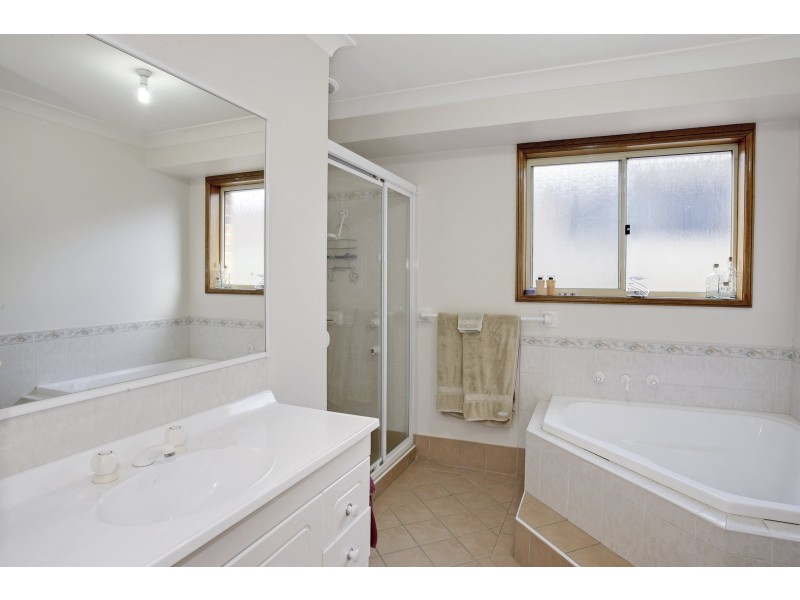 14 Chapman Circuit, Currans Hill NSW 2567