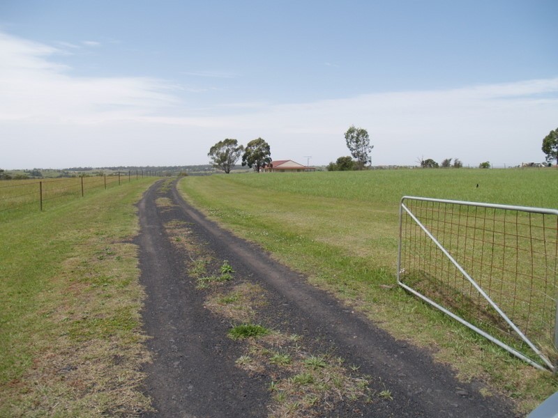 35 Thurns Road, Razorback NSW 2571