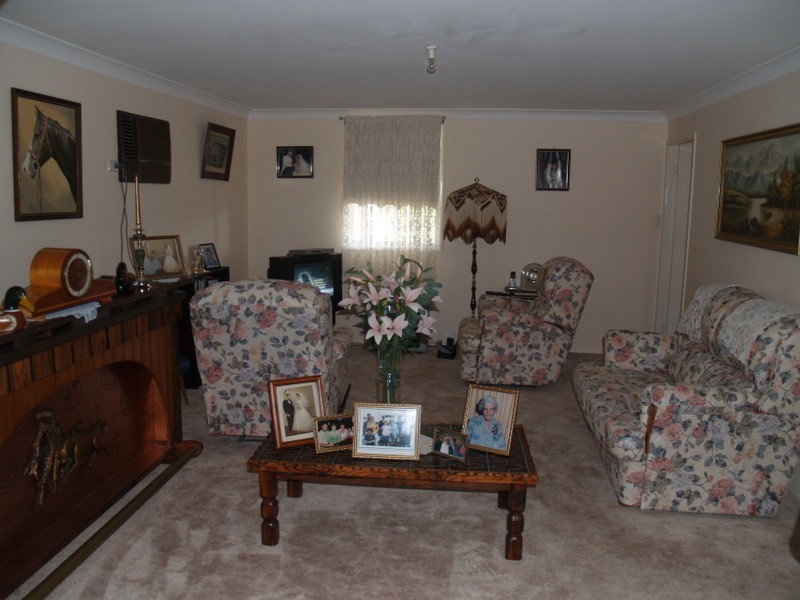 35 Thurns Road, Razorback NSW 2571