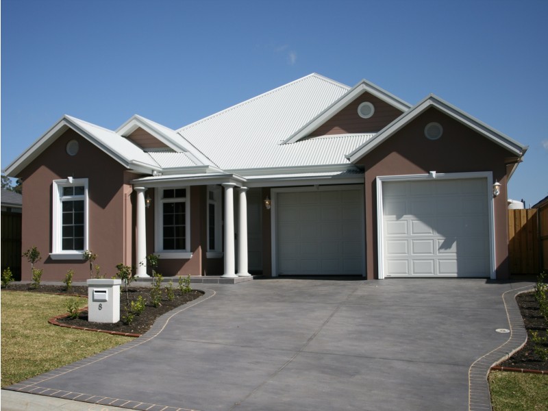 8 Casson Common, Camden Park NSW 2570