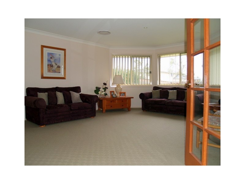 11 Hillier Close, Camden Park NSW 2570