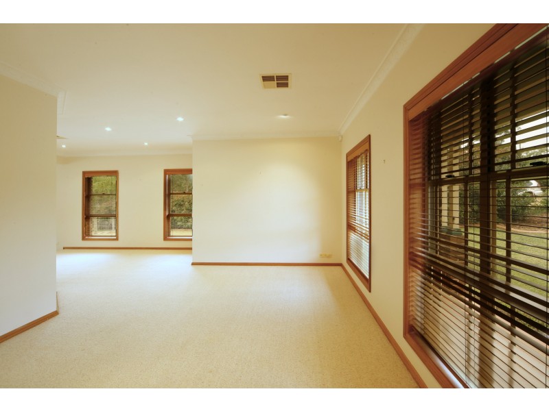 28 Cawdor Farms Road, Grasmere NSW 2570