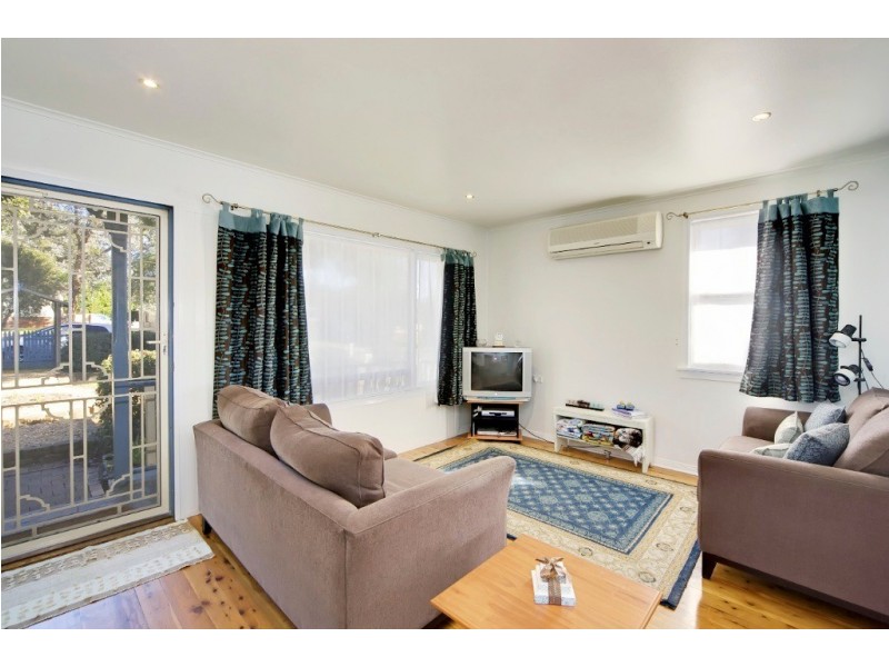 10 Coolalie Ave, Camden South NSW 2570