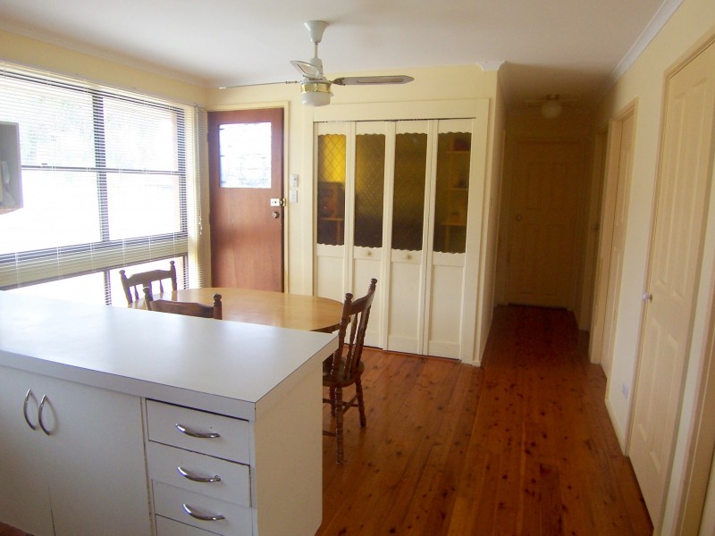 47 Othello Ave, Rosemeadow NSW 2560