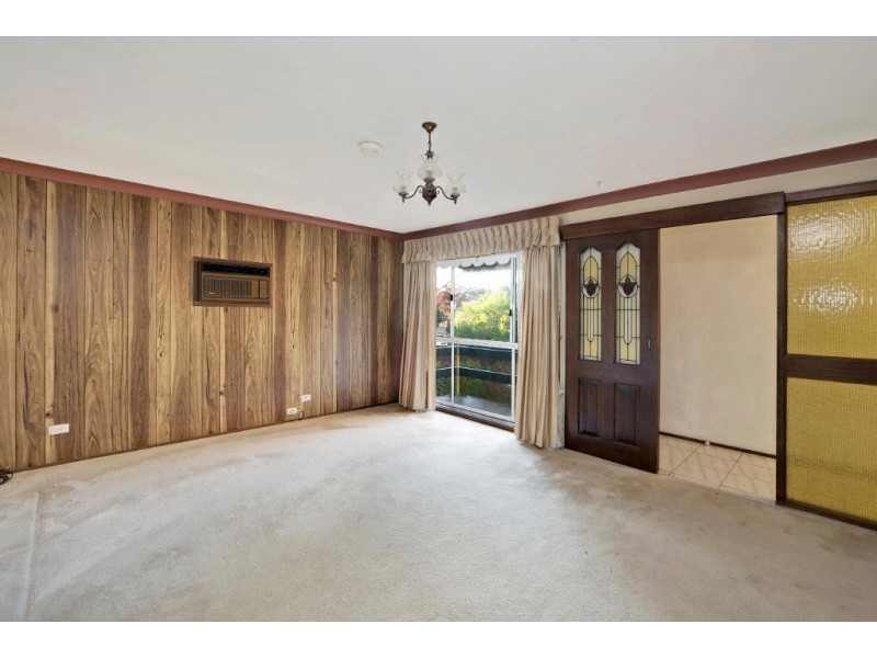 41 Berallier Drive, Camden South NSW 2570