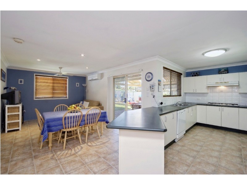 23 Veness Cct, Narellan Vale NSW 2567