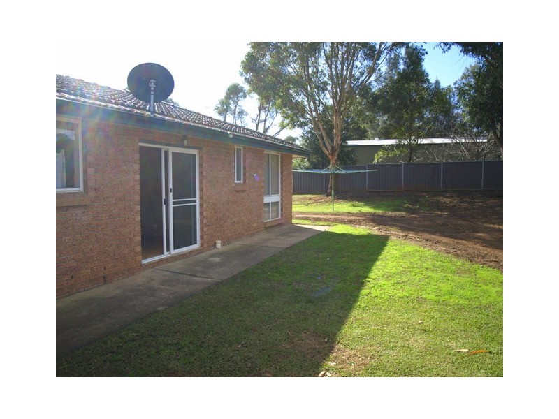 2 Bonniefield Close, Catherine Field NSW 2557