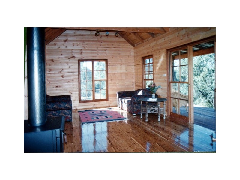 75 Eagles Rd, Razorback NSW 2571