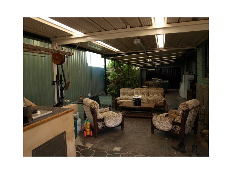 27 Starr Close, Camden NSW 2570
