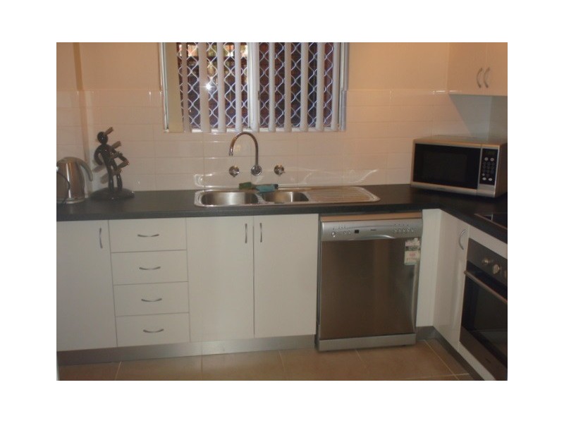Unit 4/19 Chamberlain Street, Campbelltown NSW 2560