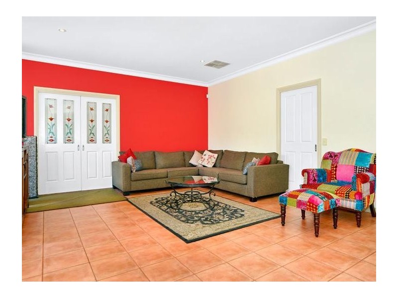 122 Albion Crescent, Greensborough VIC 3088