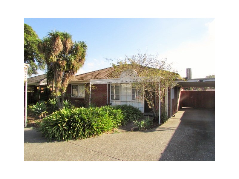 2/209 Waiora Road, Heidelberg Heights VIC 3081