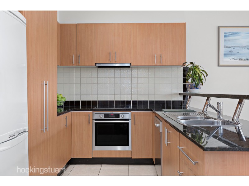 15/3 Kenilworth Parade, Ivanhoe VIC 3079