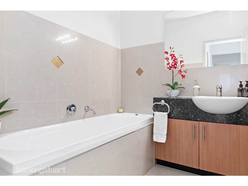 15/3 Kenilworth Parade, Ivanhoe VIC 3079