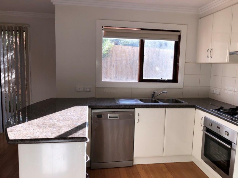 1/226 Mountain View Road, Briar Hill VIC 3088
