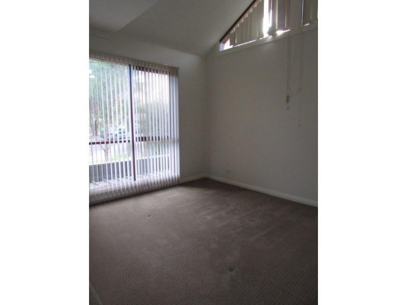 1/226 Mountain View Road, Briar Hill VIC 3088