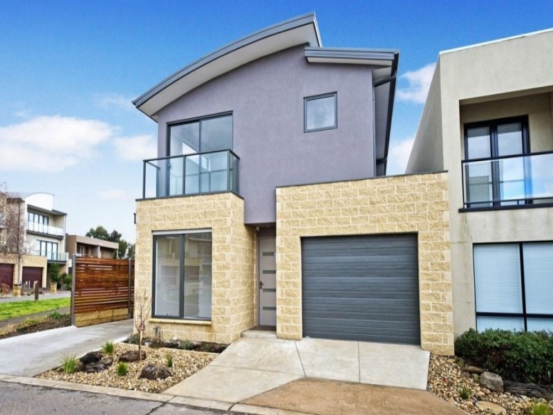 2 Ruby Lane, Greensborough VIC 3088