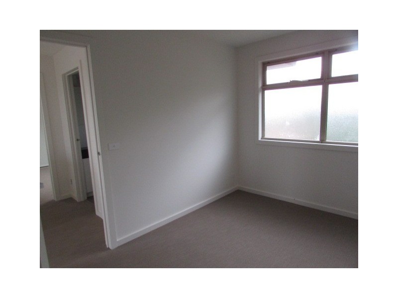 2/52 Porter Road, Heidelberg Heights VIC 3081