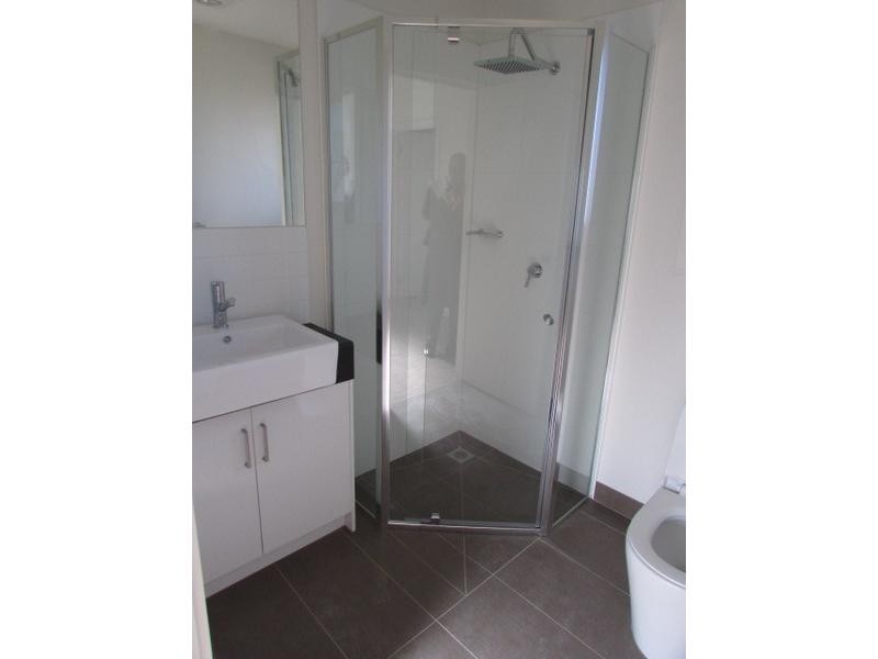 2/52 Porter Road, Heidelberg Heights VIC 3081