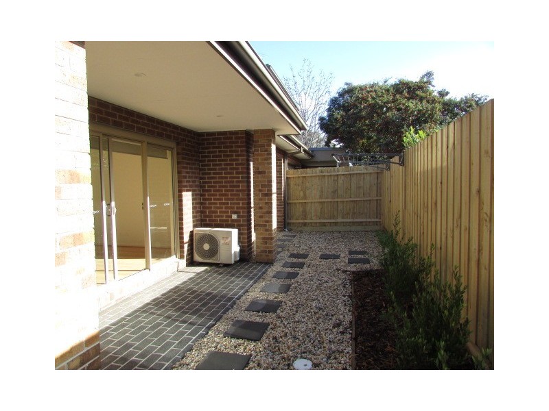 2/52 Porter Road, Heidelberg Heights VIC 3081