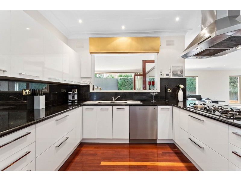 21 Northwood Drive, Viewbank VIC 3084