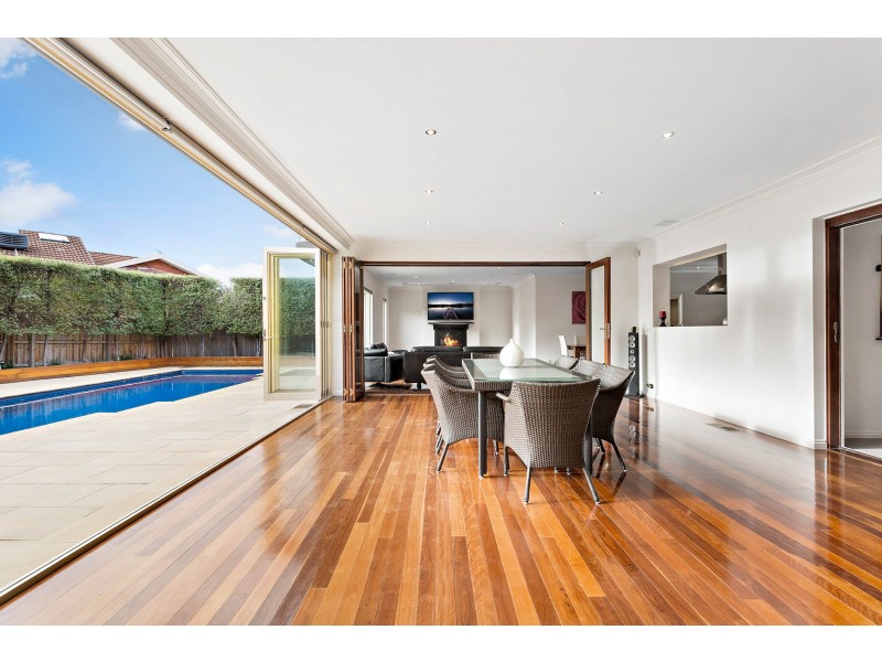 21 Northwood Drive, Viewbank VIC 3084