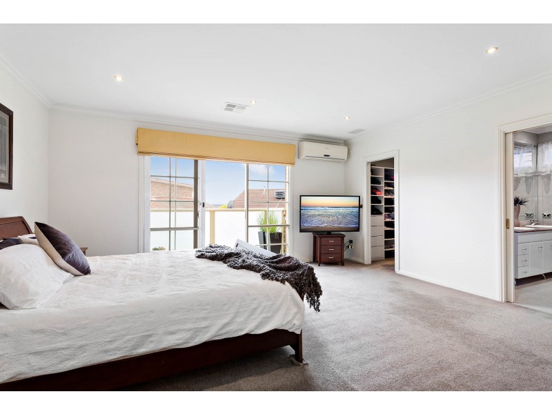 21 Northwood Drive, Viewbank VIC 3084