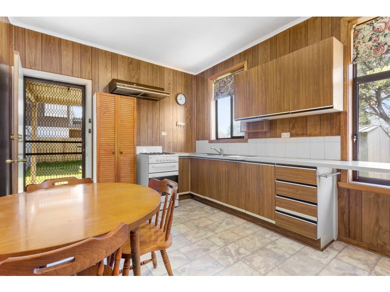 126 Southern Road, Heidelberg West VIC 3081