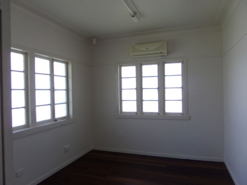 86 Grange Road, Grange QLD 4051