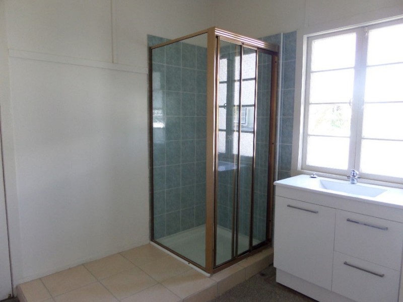 86 Grange Road, Grange QLD 4051