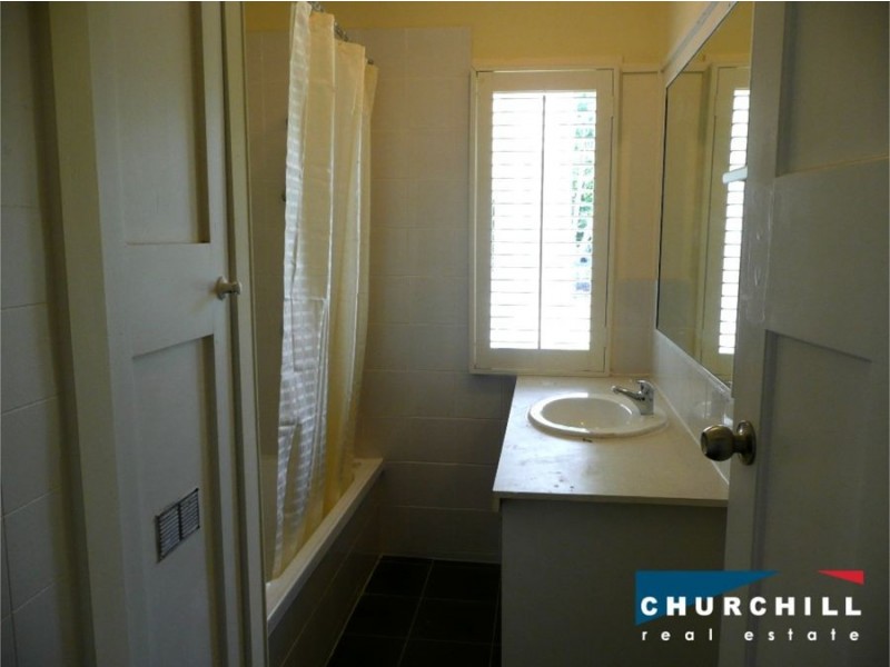 28 Bowen Street, Windsor QLD 4030