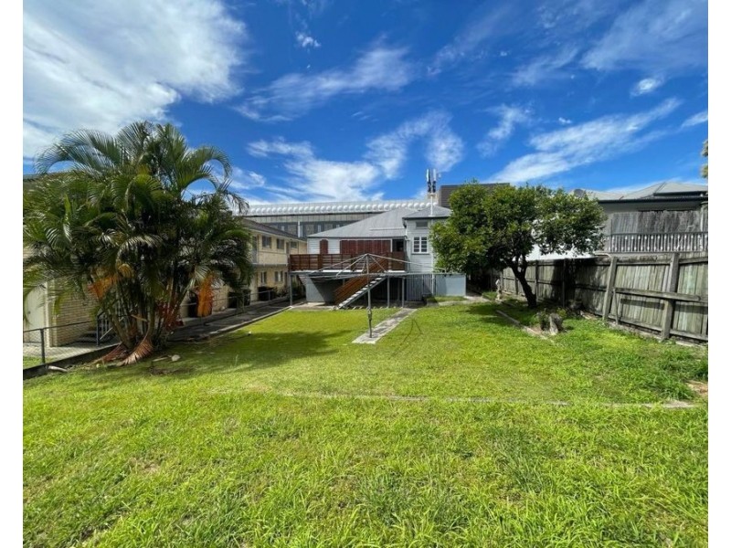 125 Chalk Street, Lutwyche QLD 4030