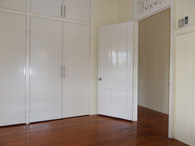 52 Garden Terrace, Newmarket QLD 4051