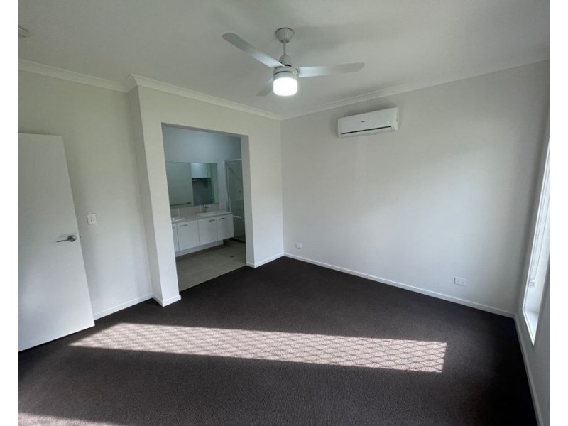 42 Hooker Street, Windsor QLD 4030