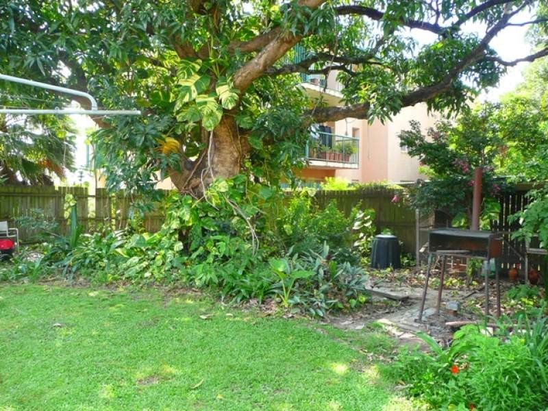 8 Hamley Street, Wooloowin QLD 4030