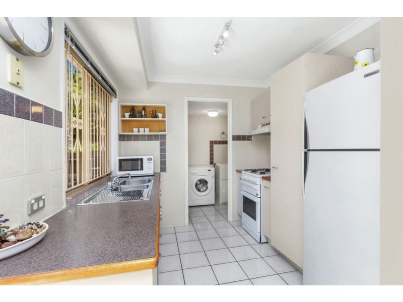 2/15 Shamrock Street, Gordon Park QLD 4031