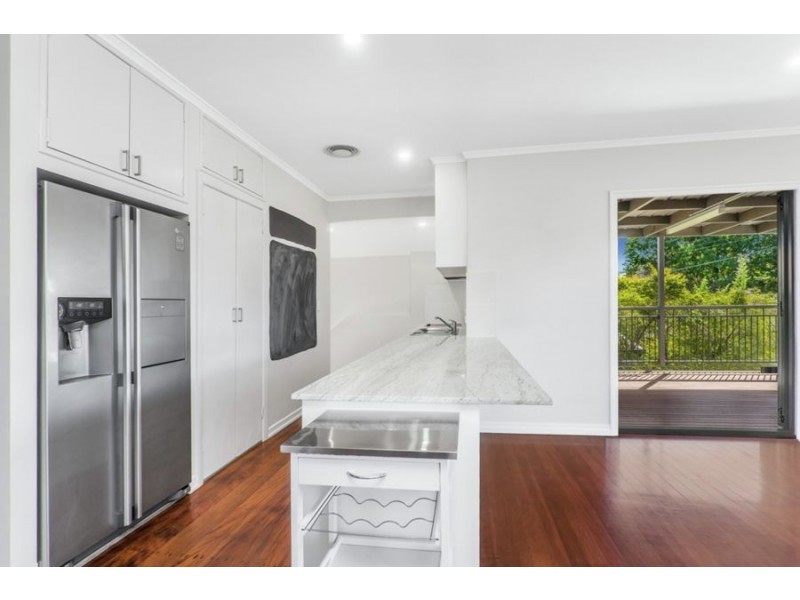 8 White Street, Wavell Heights QLD 4012