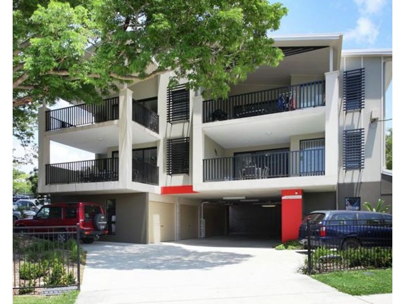 2/52 Eildon Road, Windsor QLD 4030