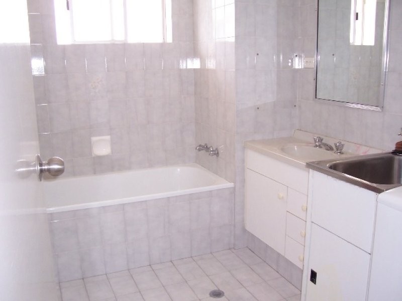 2/154 Albion Road, Windsor QLD 4030