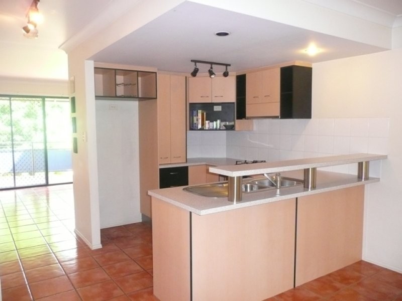 5/4 Cowlishaw Street, Bowen Hills QLD 4006