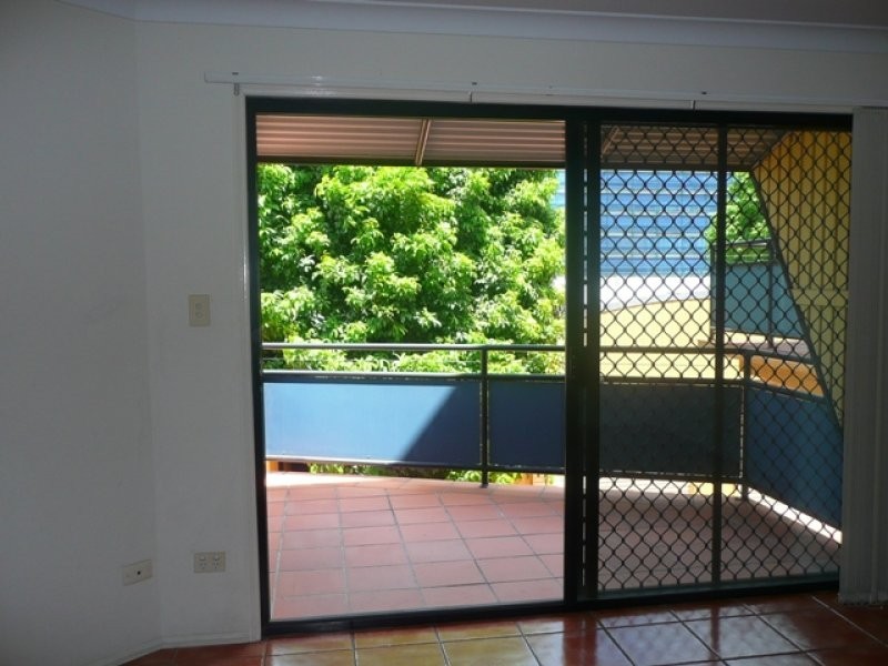 5/4 Cowlishaw Street, Bowen Hills QLD 4006