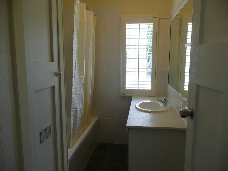 28 Bowen Street, Windsor QLD 4030