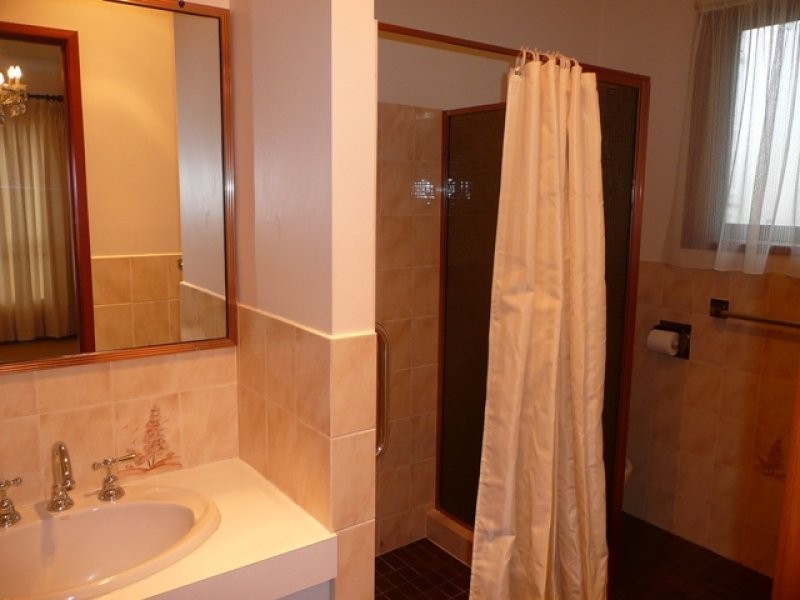 48 Days Road, Grange QLD 4051