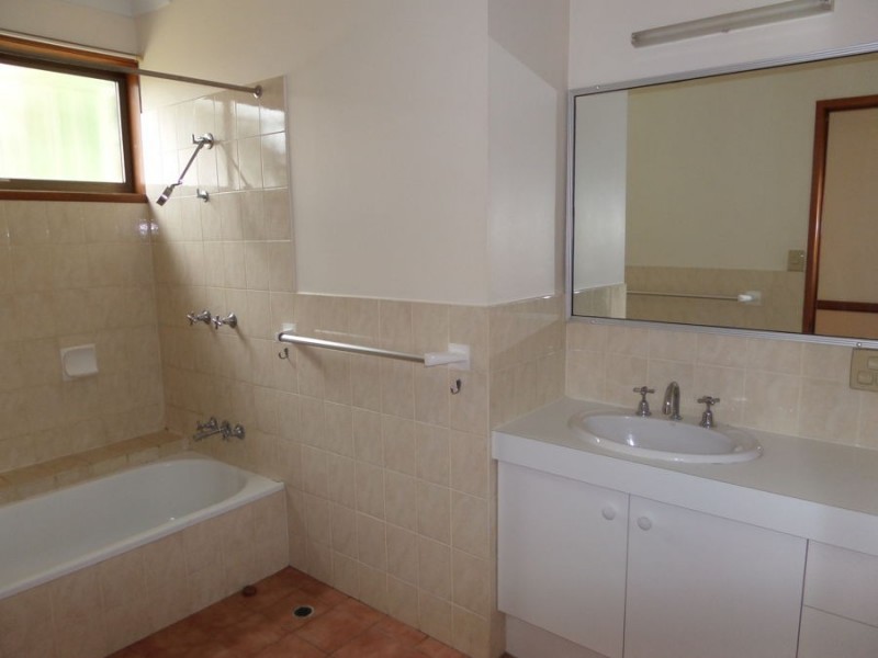 48 Days Road, Grange QLD 4051